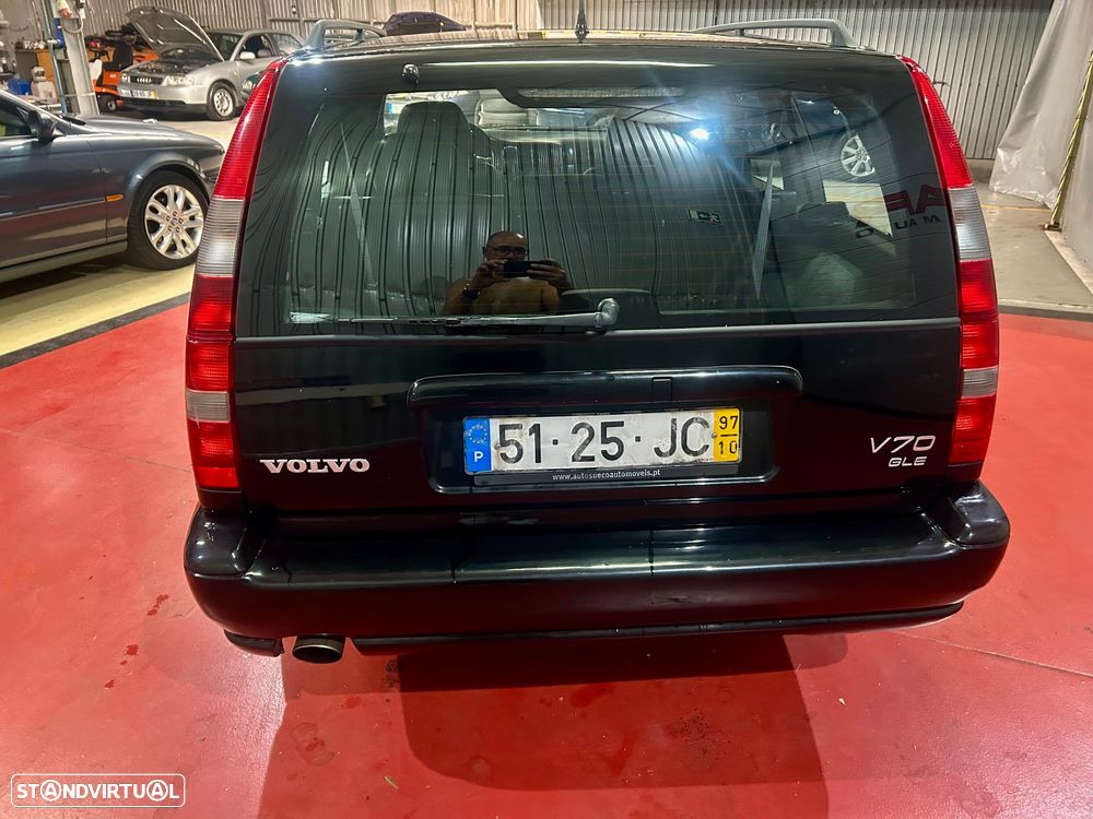 Volvo V70 2.0 T - 5