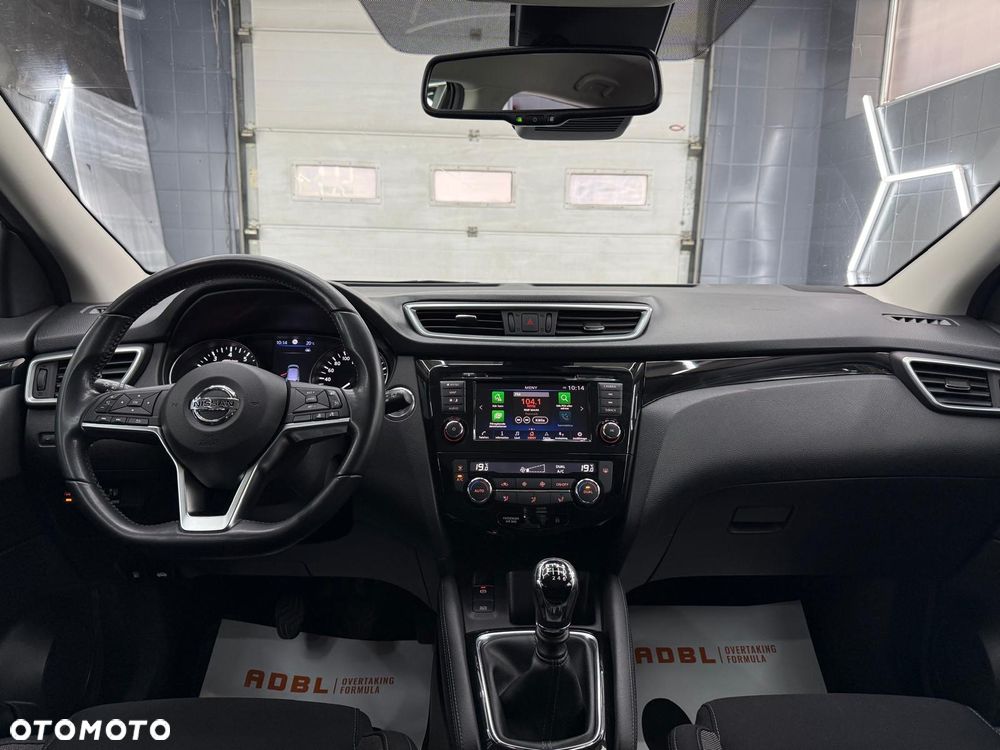 Nissan Qashqai 1.3 DIG-T N-Connecta - 15