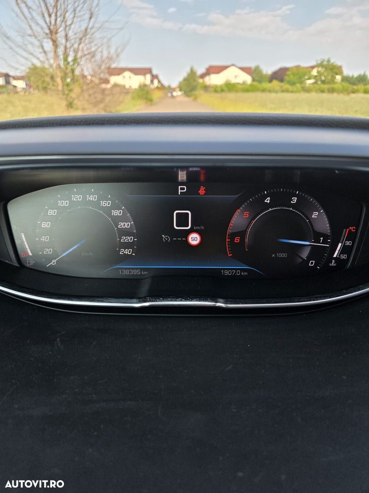 Peugeot 3008 1.5 BlueHDI 130 EAT8 Allure Pack - 9