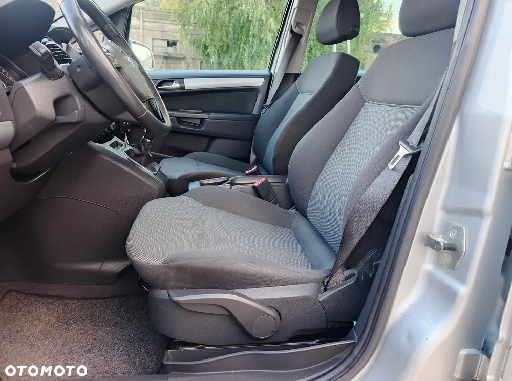 Opel Zafira 1.8 Edition 111 Jahre - 24