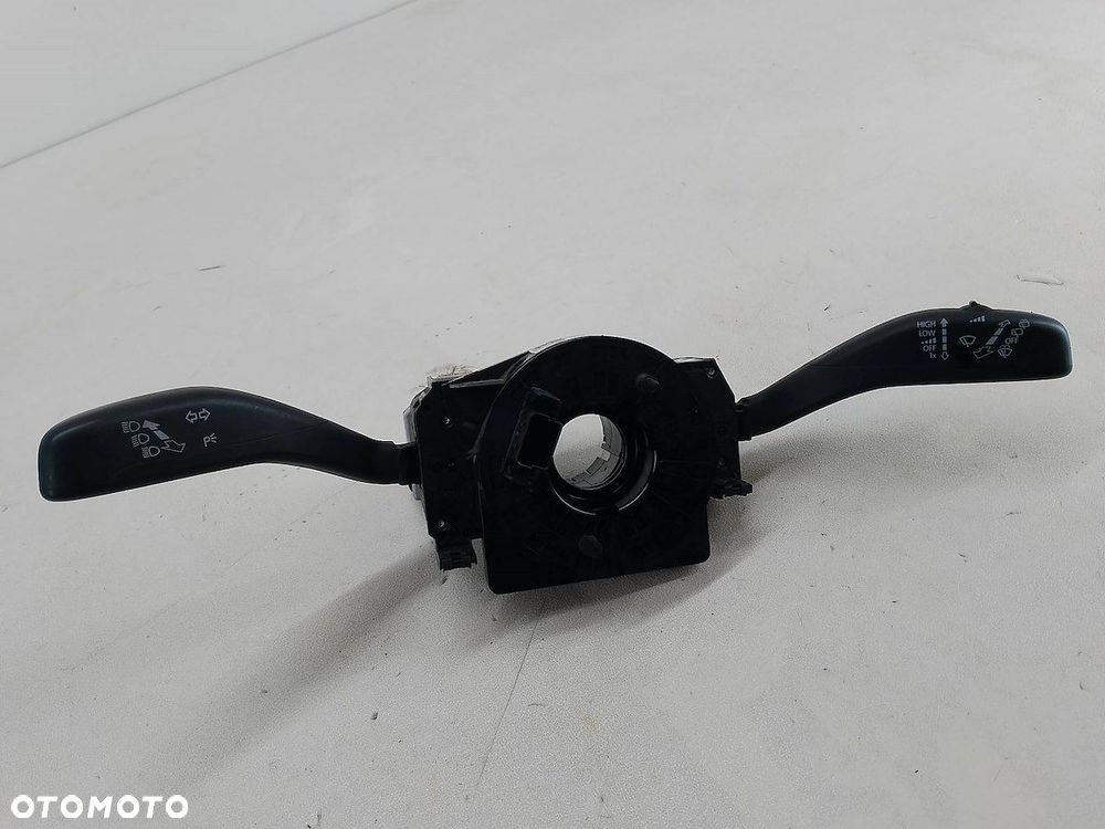 PRZEŁĄCZNIK ZESPOLONY SKODA FABIA II FL 6Q0953503DN 204.808 279.950 - 2