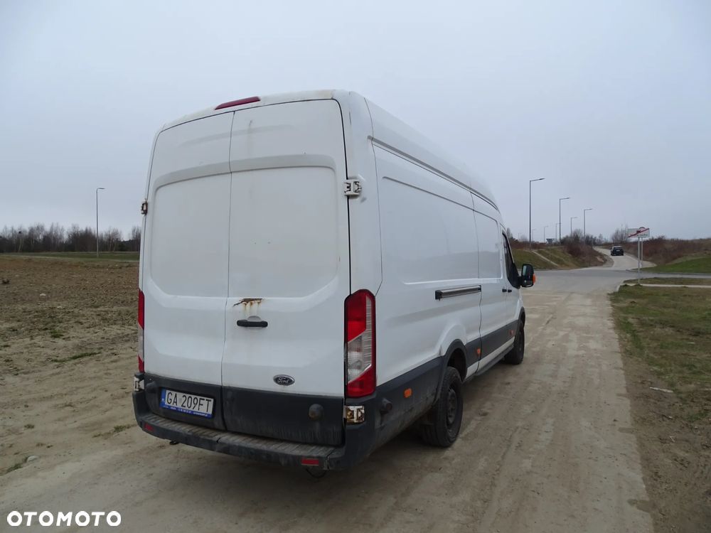 Ford Transit 350E - 3