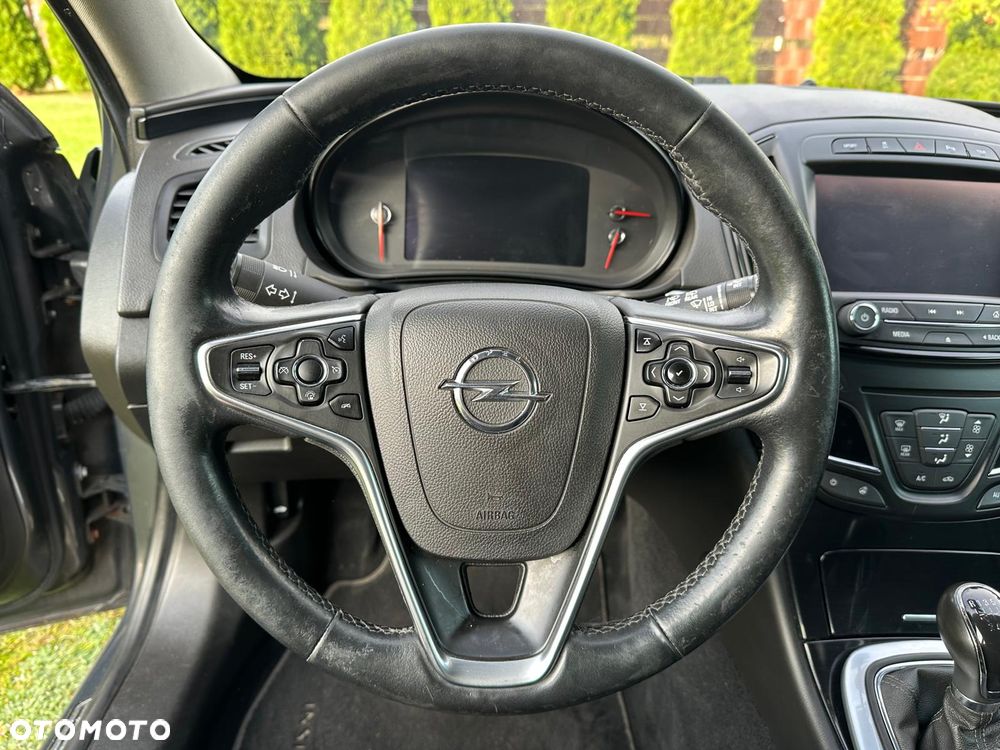 Opel Insignia 2.0 4x4 Exclusive - 9