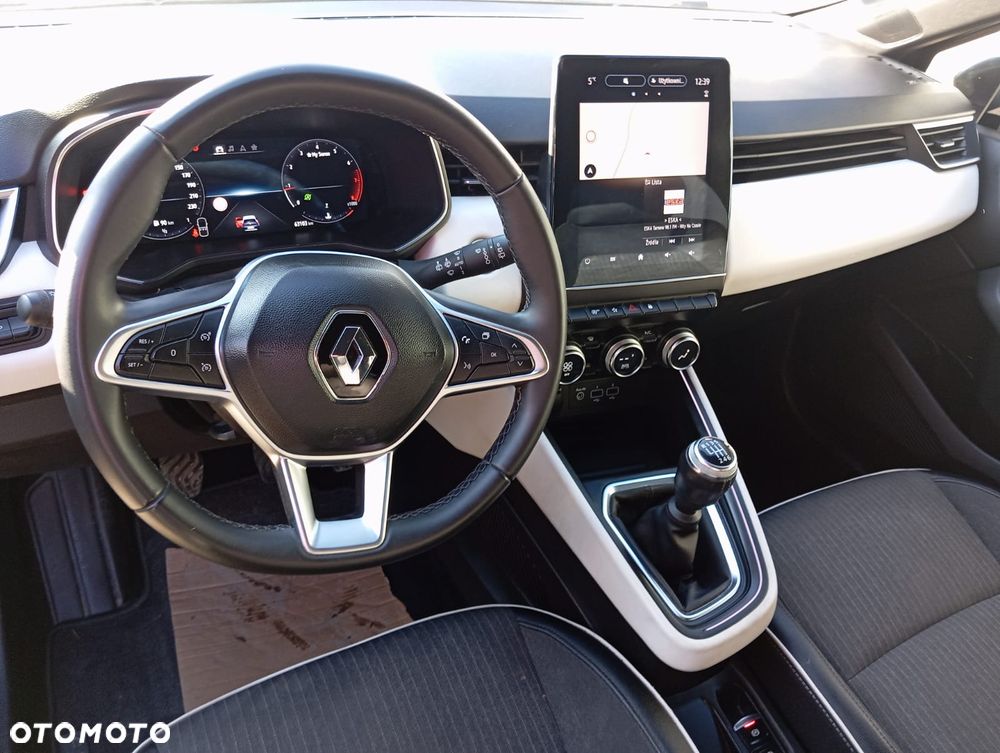 Renault Clio TCe 90 TECHNO - 4