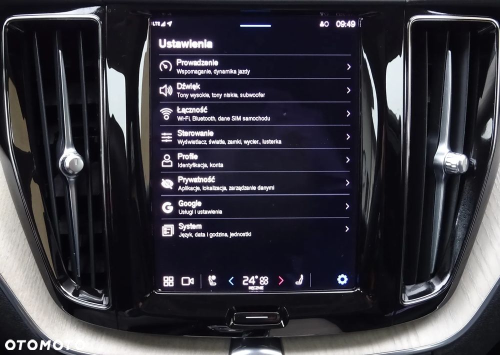 Volvo XC 60 T6 AWD Recharge Geartronic Inscription - 35