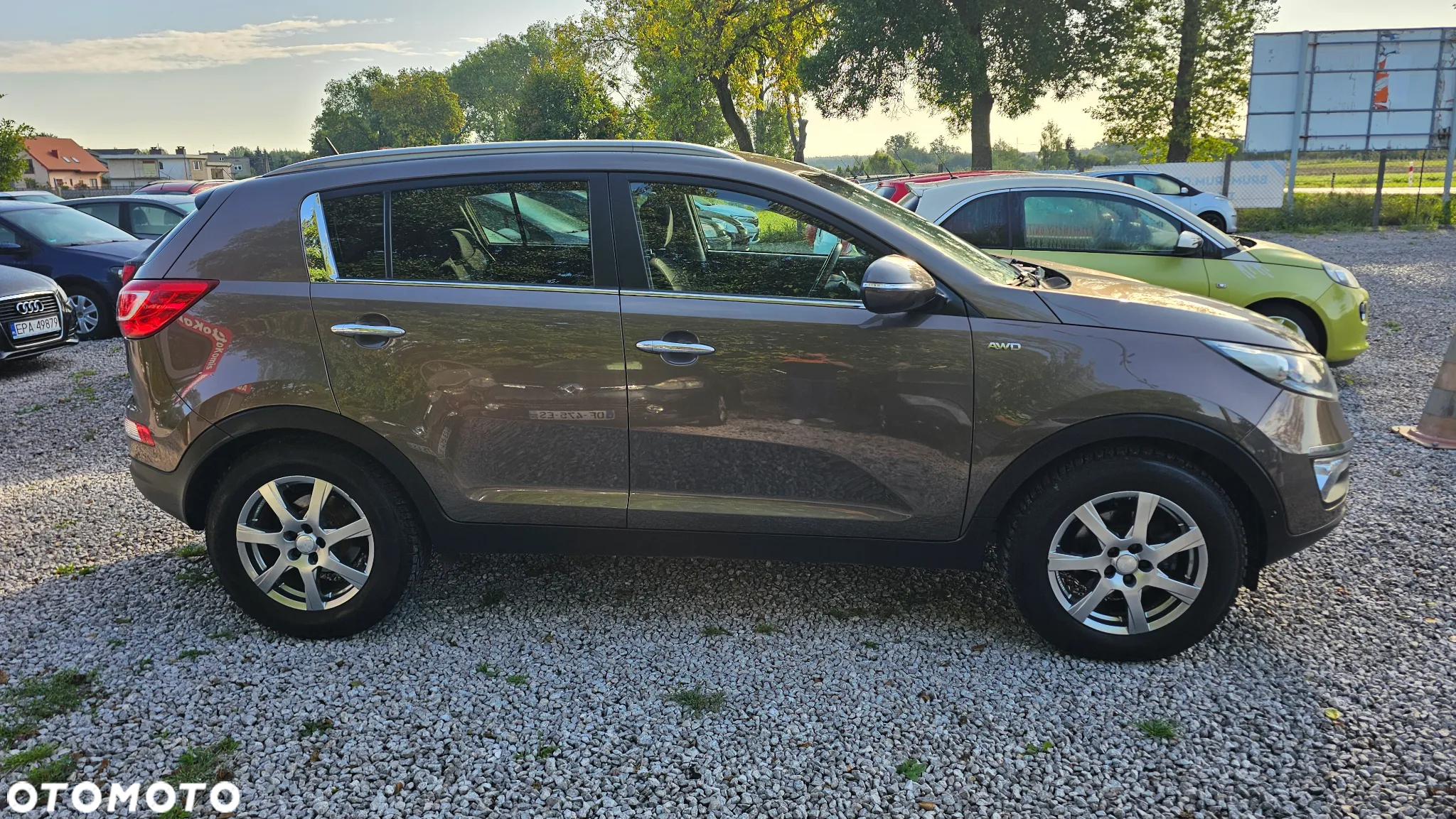 Kia Sportage 2.0 CRDI 4WD Automatik Dream-Team Edition - 11