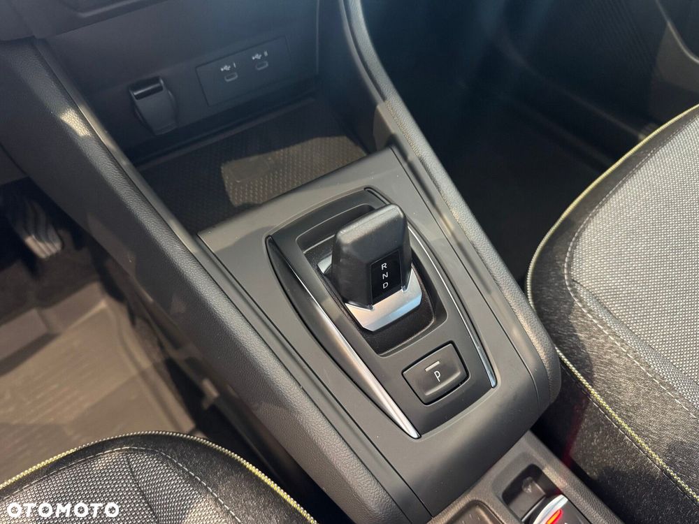 Renault Captur 1.3 TCe mHEV Techno EDC - 12