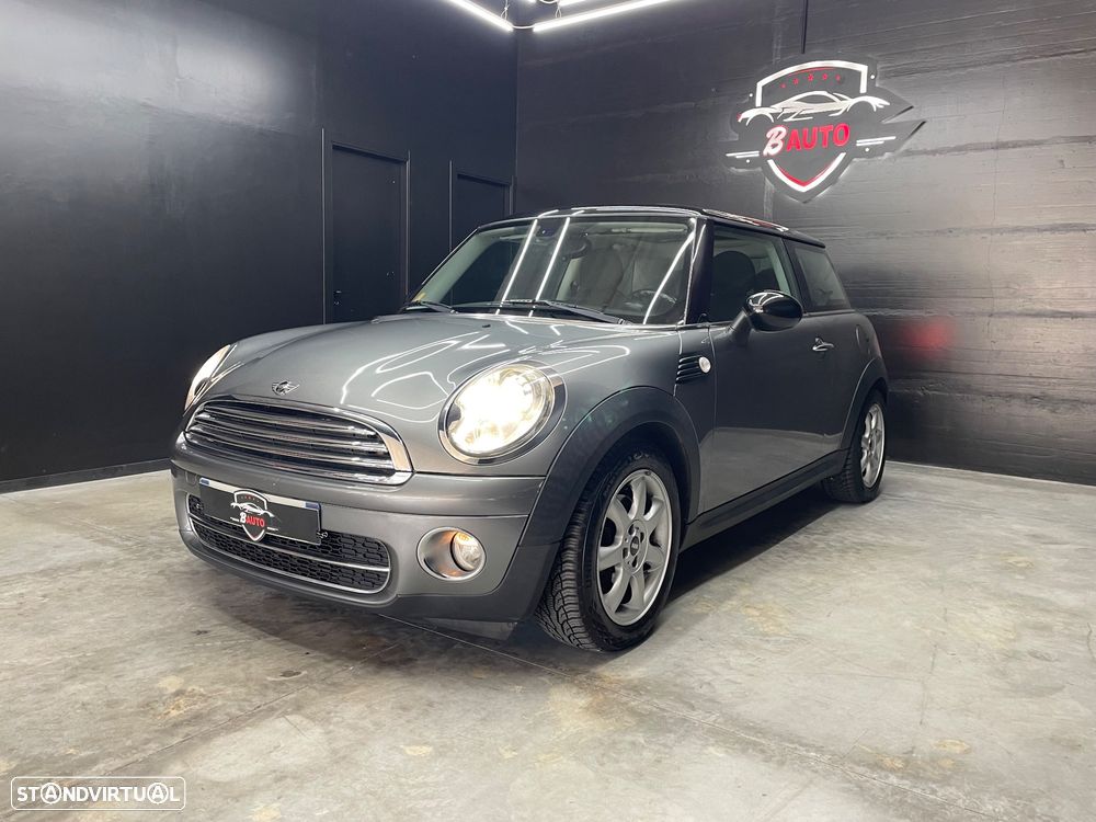 MINI 3 Portas Cooper D - 3