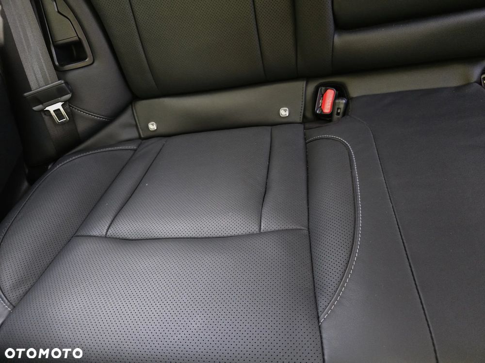 Subaru Outback 2.5i Platinum (EyeSight) Lineartronic - 23