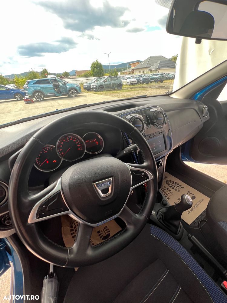 Dacia Sandero Stepway TCe 90 MT6 Comfort - 24