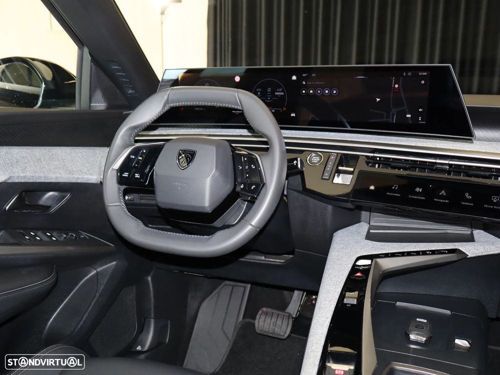 Peugeot 3008 1.2 Hybrid Allure e-DCS6 - 15