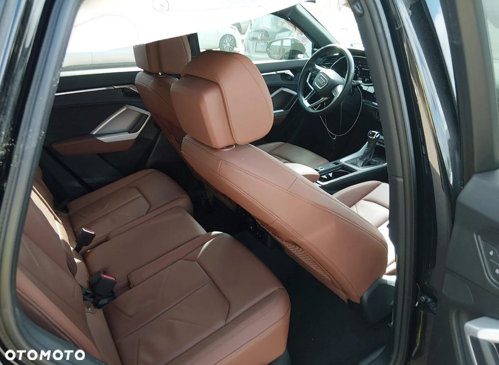 Audi Q3 - 11