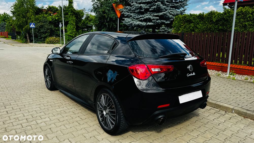 Alfa Romeo Giulietta 1.6 JTDM 16V Veloce - 13