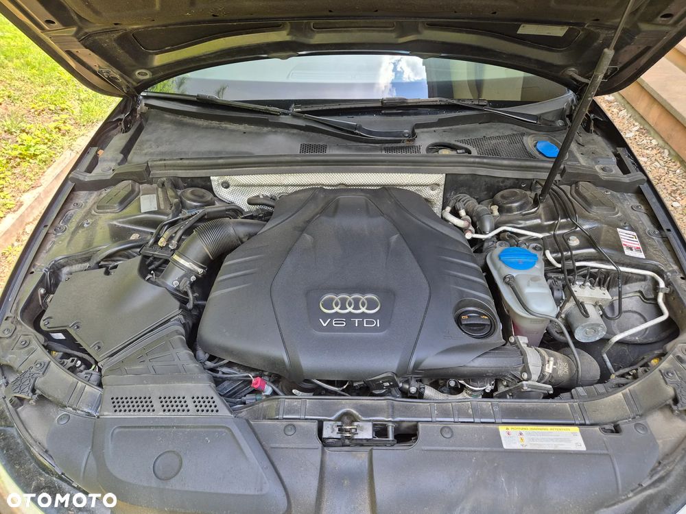 Audi A4 Avant 3.0 TDI Quattro S tronic - 14