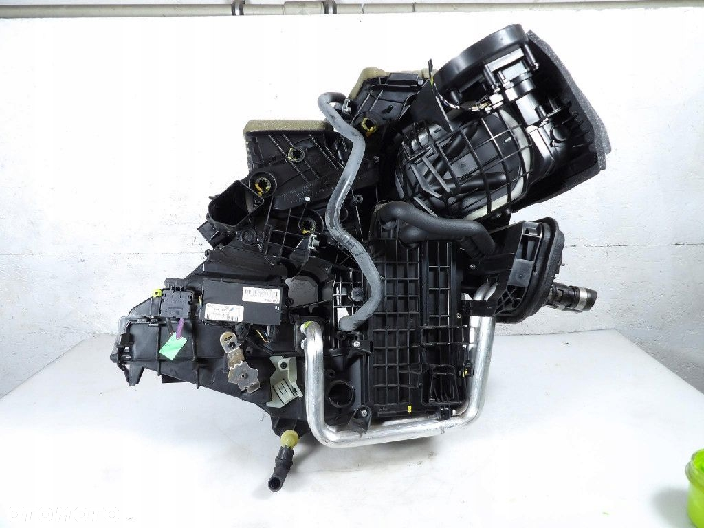 FORD C-MAX II MK2 1.0EBOOST NAGRZEWNICA AV6N-19B555-TD - 3