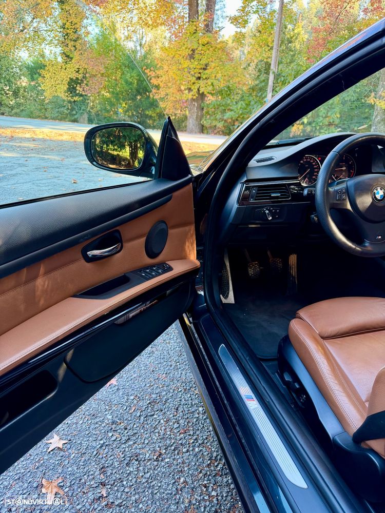 BMW 320 d M Sport Edition - 17
