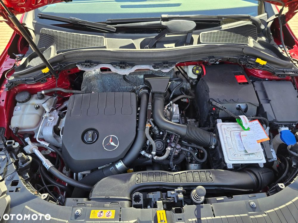 Mercedes-Benz GLA 200 AMG Line - 28