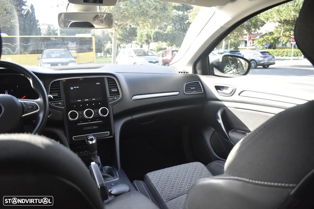 Renault Mégane Sport Tourer 1.3 TCe Limited - 16