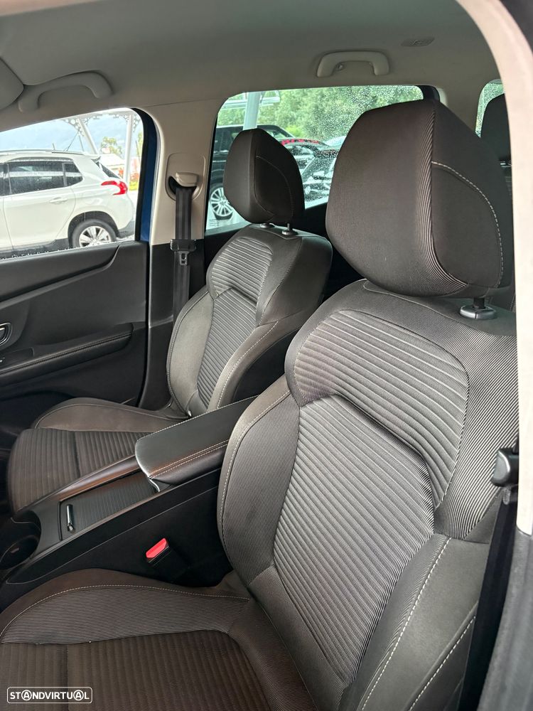 Renault Scénic BLUE dCi 120 BUSINESS EDITION - 20