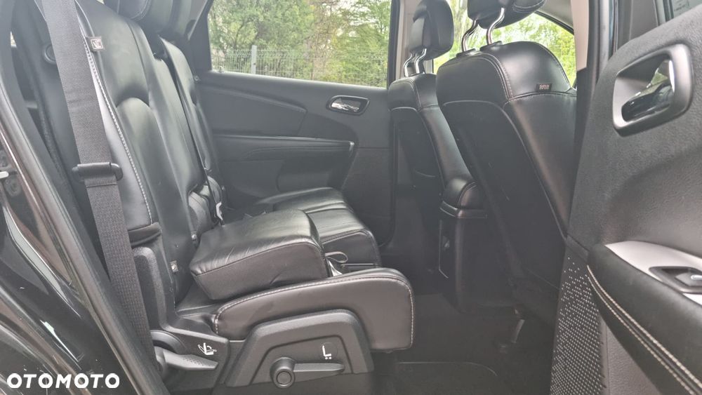 Fiat Freemont 2.0 Multijet 16V DPF Automatik Allrad Black Code - 16