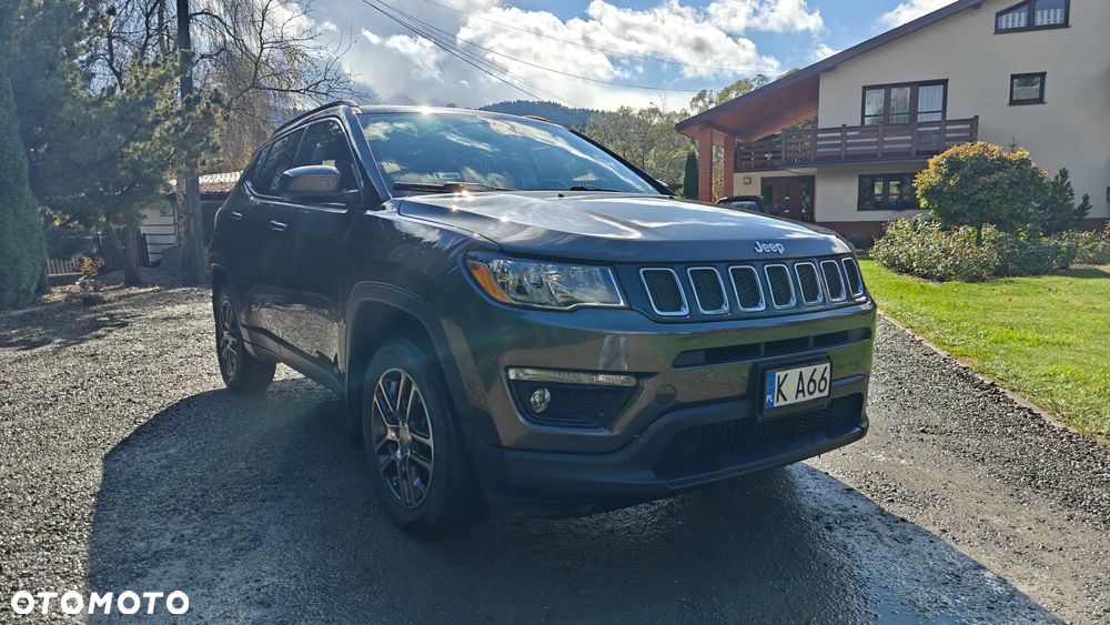 Jeep Compass - 10