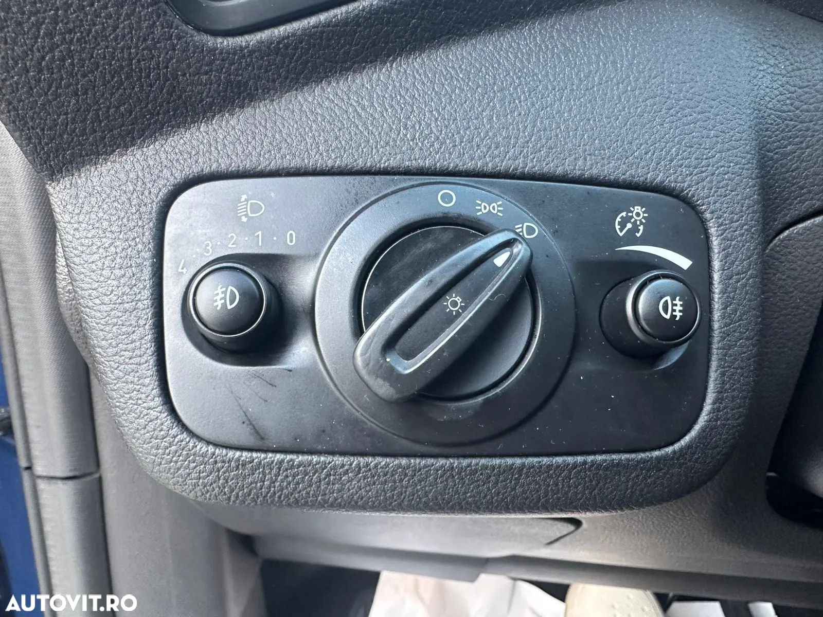 Ford Kuga 2.0 TDCi 4WD Powershift Titanium - 13