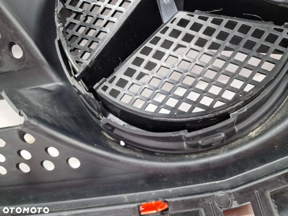 MERCEDES CITAN W415 13- ATRAPA / GRILL PRZEDNI PRZÓD , NR 623100373R / A4158880023 , NR AUKCJI GL322 - 17