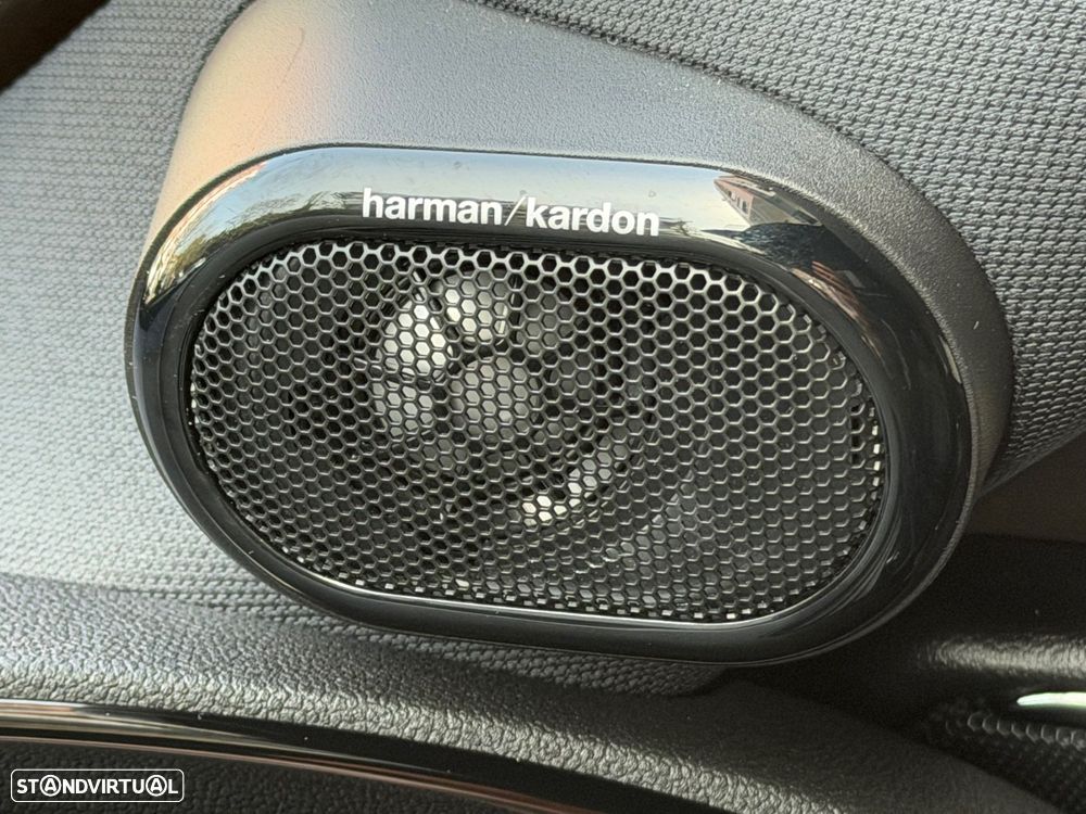 MINI Clubman Cooper Premium Plus Classic Auto - 40