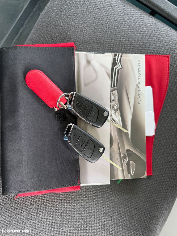 Citroën C4 1.6 HDi Attraction - 20