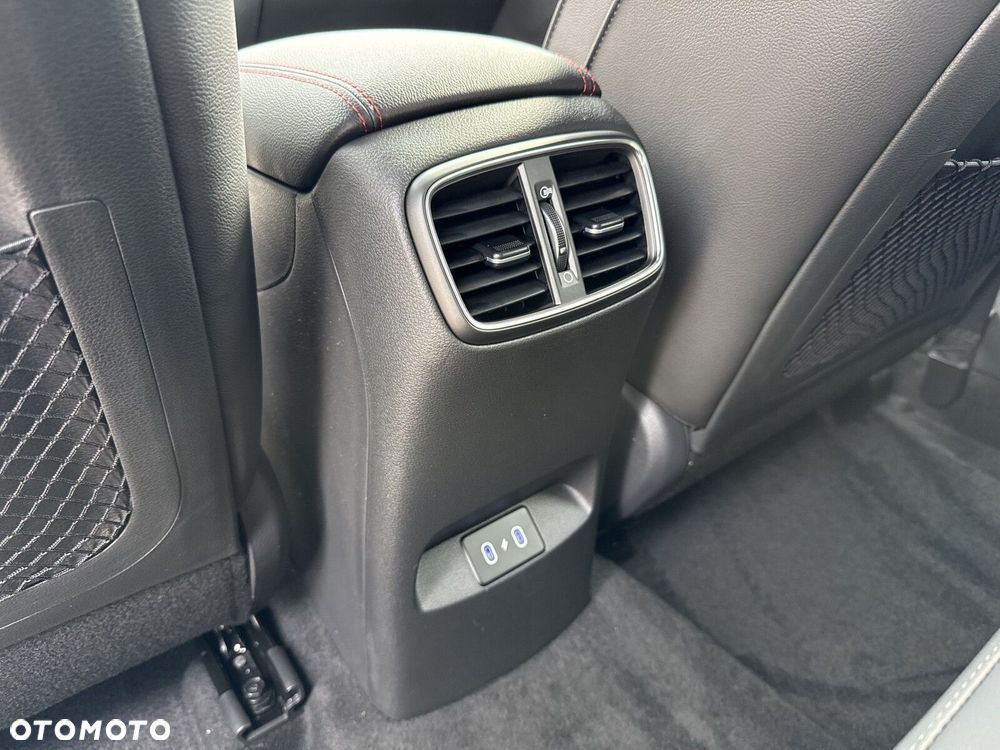 Hyundai i30 - 32