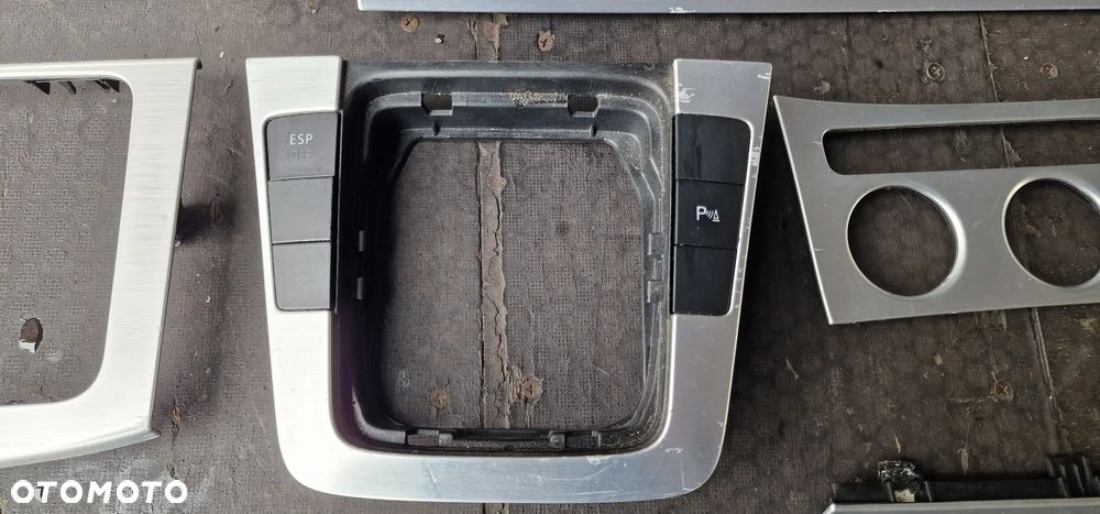 DEKORY LISTWY OZDOBNE RAMKA POPIELNICZKA KOMPLET VW PASSAT B6 - 7