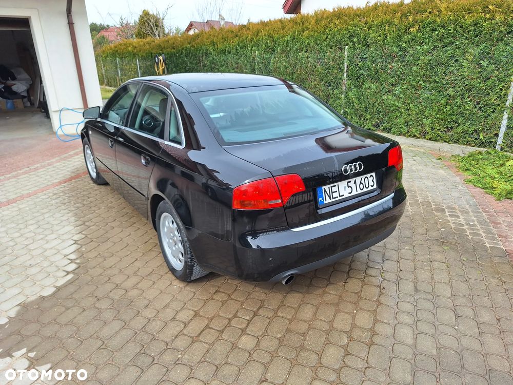Audi A4 Limousine 1.6 - 7