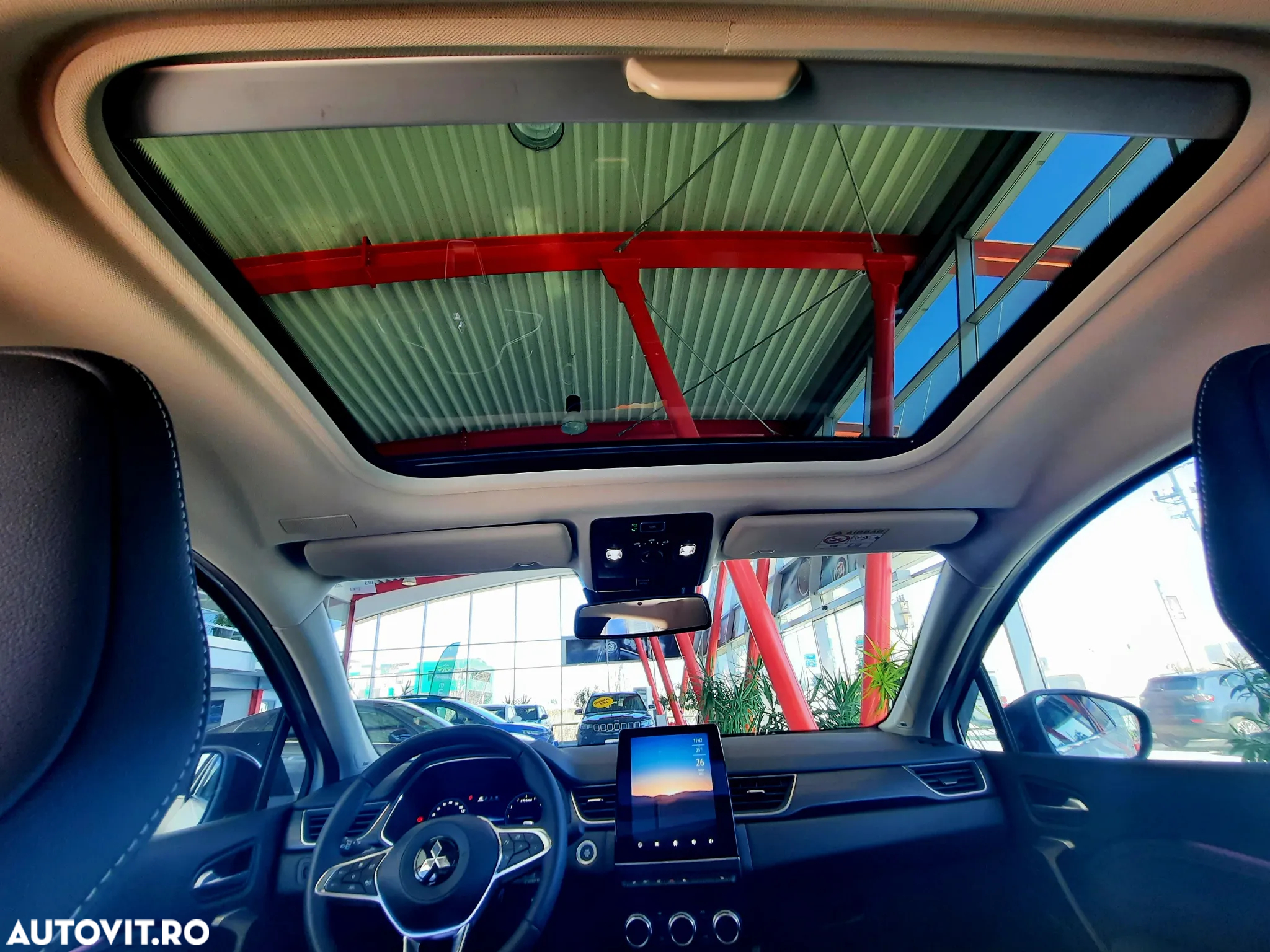 Mitsubishi ASX - 10