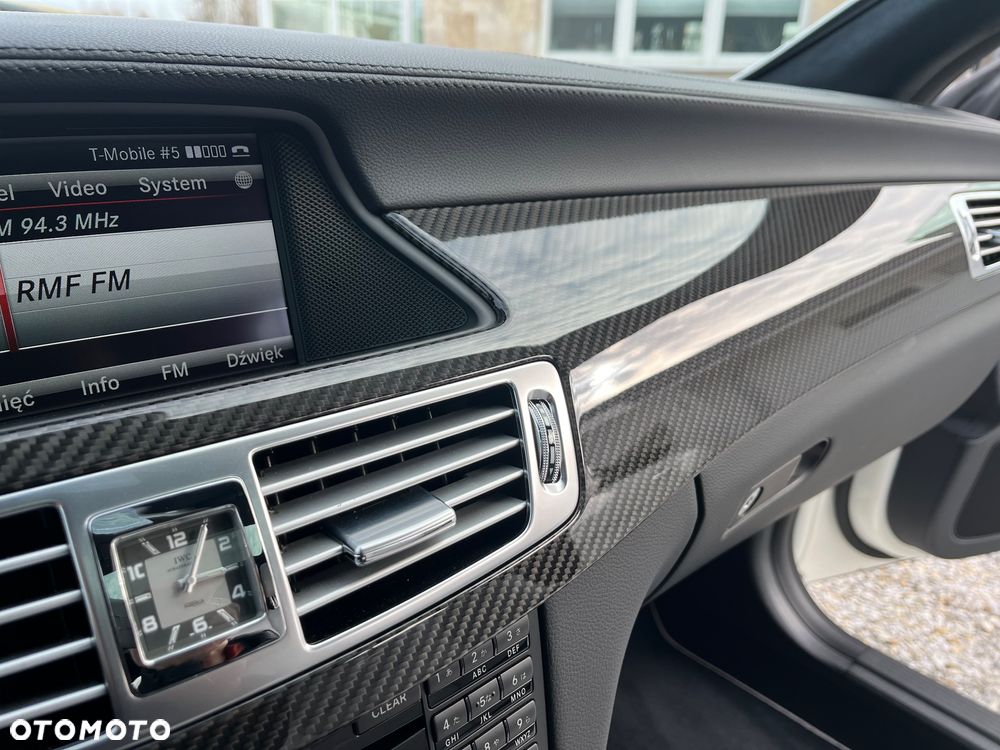 Mercedes-Benz CLS 63 AMG AMG SPEEDSHIFT MCT - 26