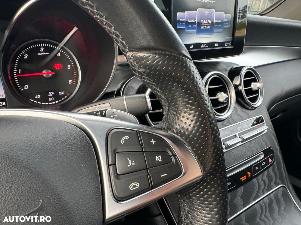 Mercedes-Benz GLC 220 d 4MATIC 9G-TRONIC AMG Line Plus - 13