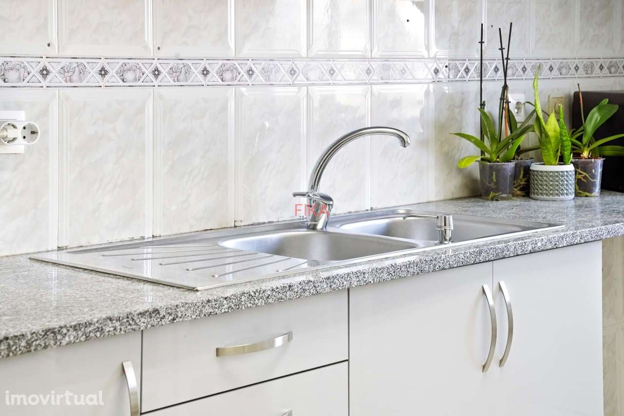 T2 no Seixal junto à Baía - Grande imagem: 4/23