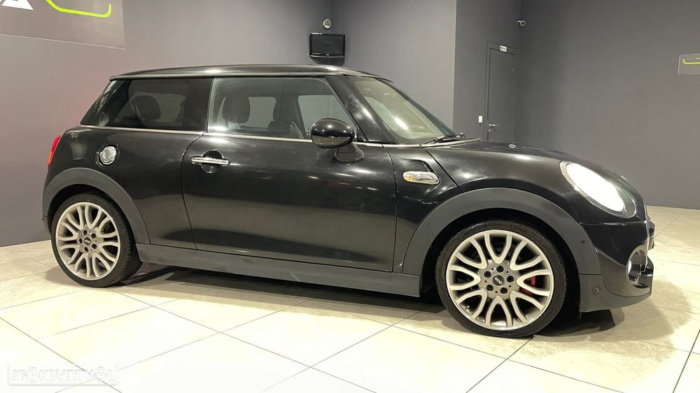 MINI 3 Portas Cooper SD Auto - 5