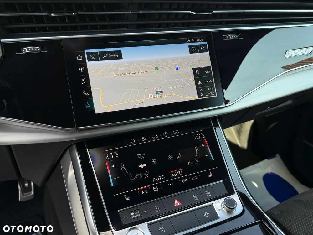 Audi Q8 55 TFSI mHEV Quattro Tiptronic - 14