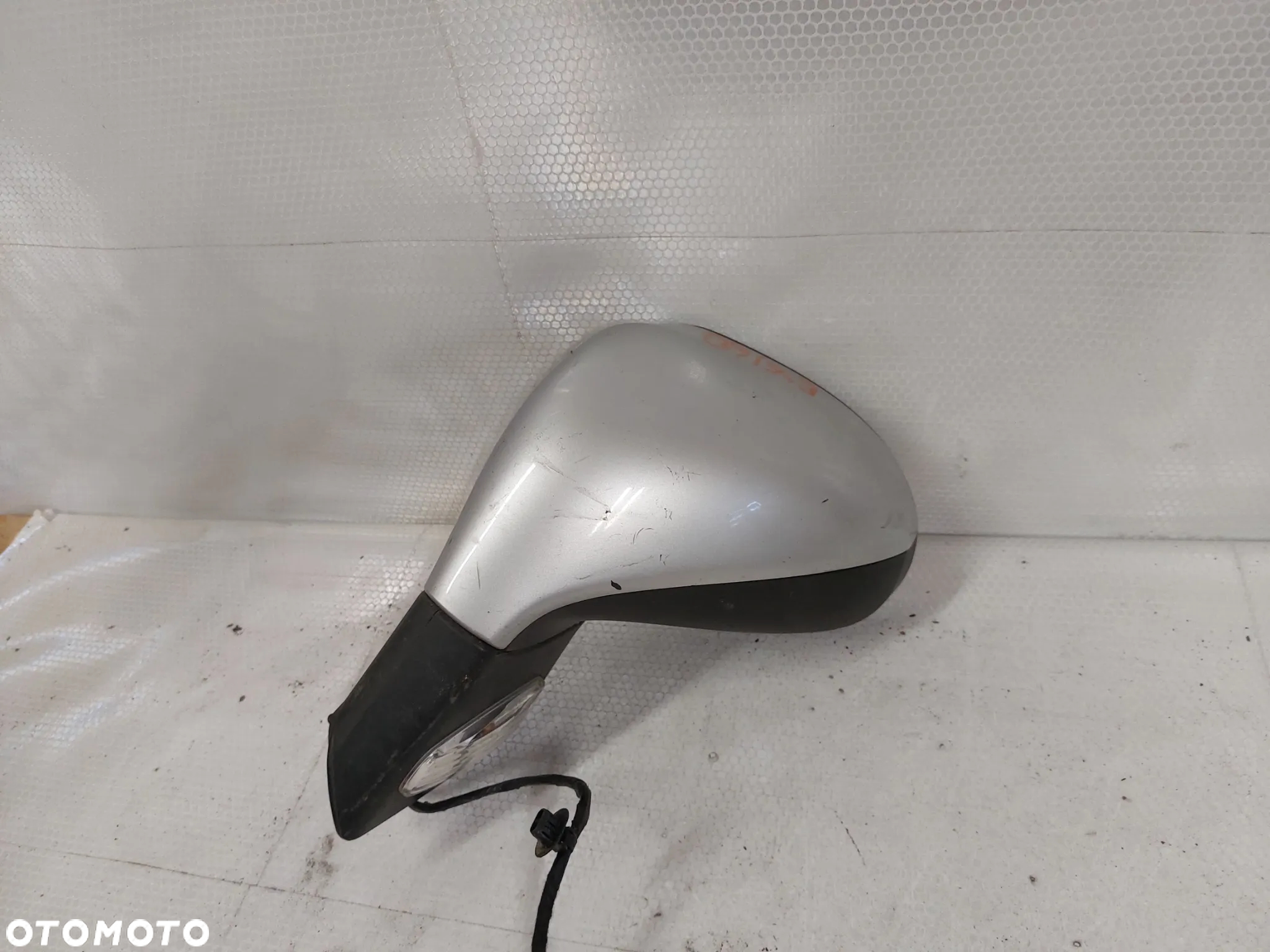 - LUSTERKO ELEKTRYCZNE LEWE PEUGEOT 207 EZRC SREBRNY 5PIN - 2