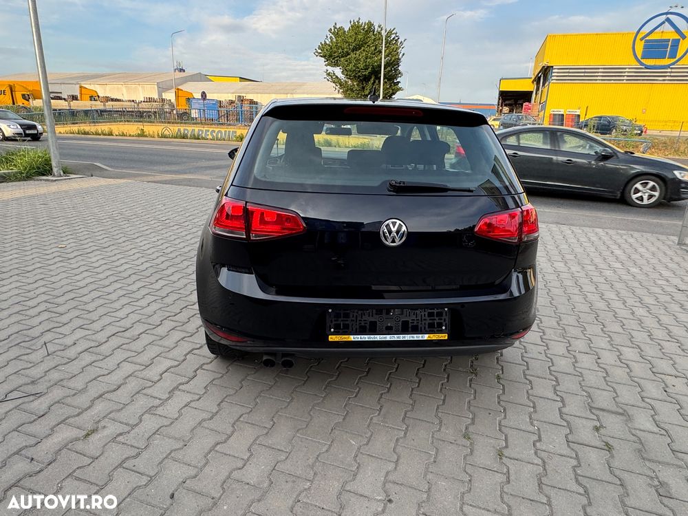 Volkswagen Golf 2.0 BlueTDI DSG Comfortline - 29