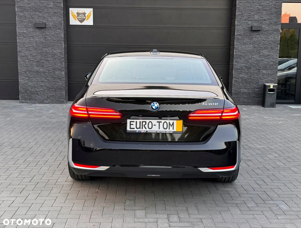 BMW Seria 5 530e - 5