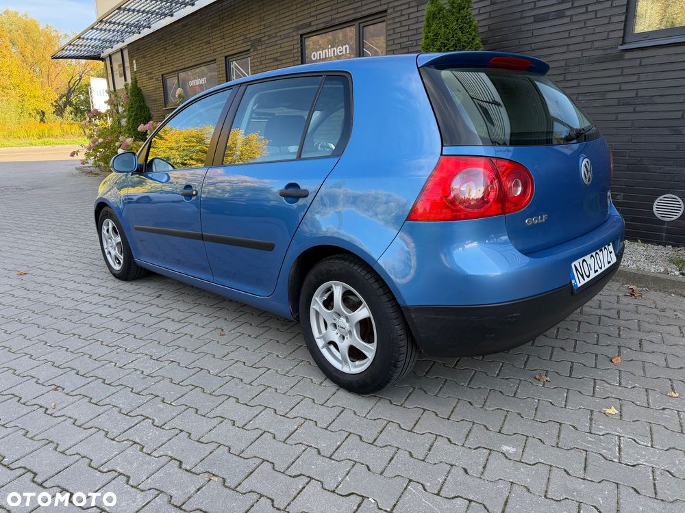Volkswagen Golf - 3