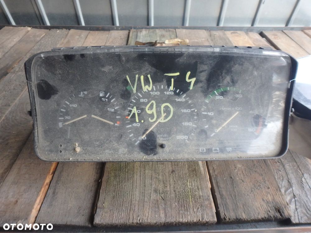 Licznik VW T4 1.9D 2.4D - 1