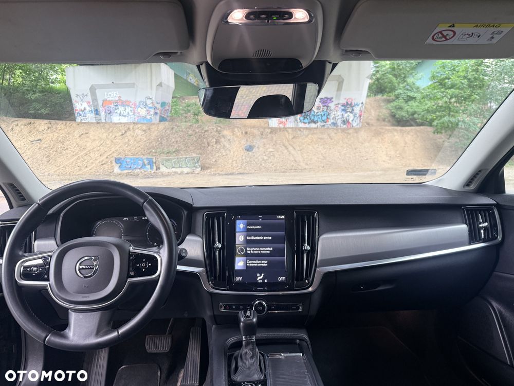 Volvo V90 D4 Momentum - 13