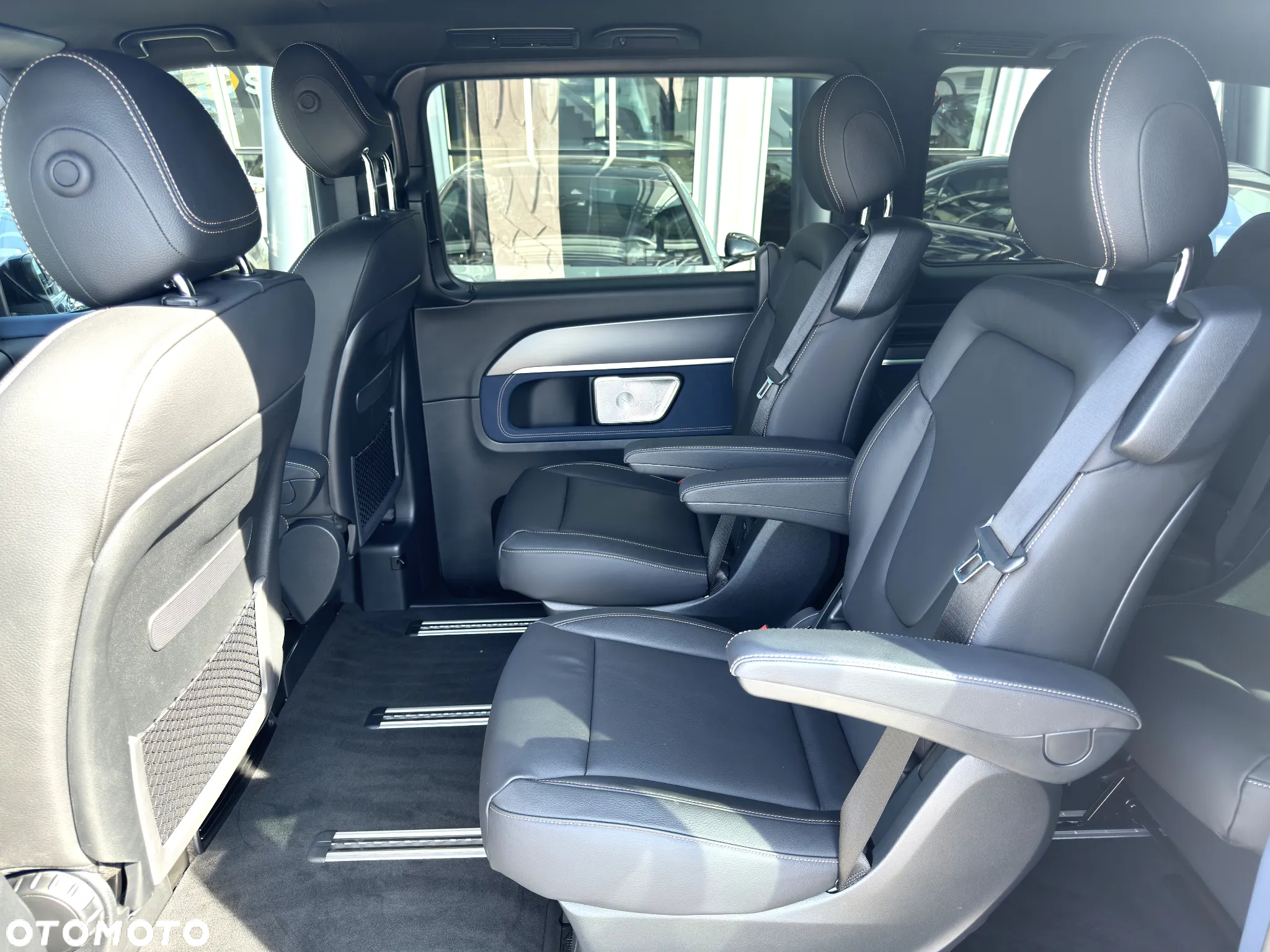 Mercedes-Benz EQV - 20