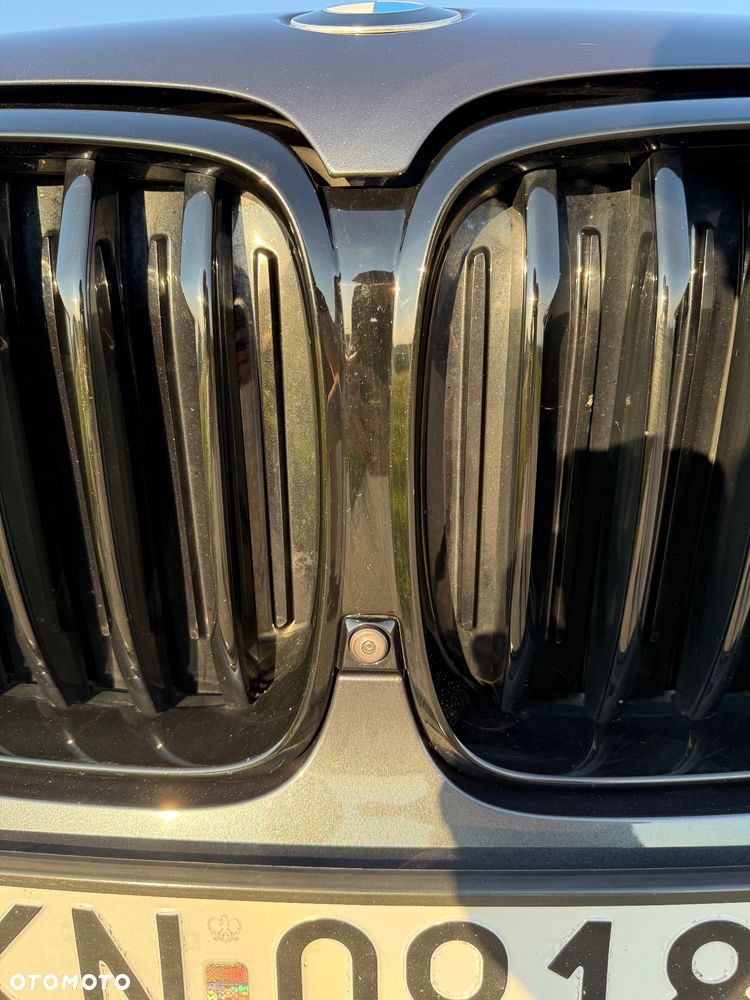 BMW X5 xDrive40d mHEV - 23