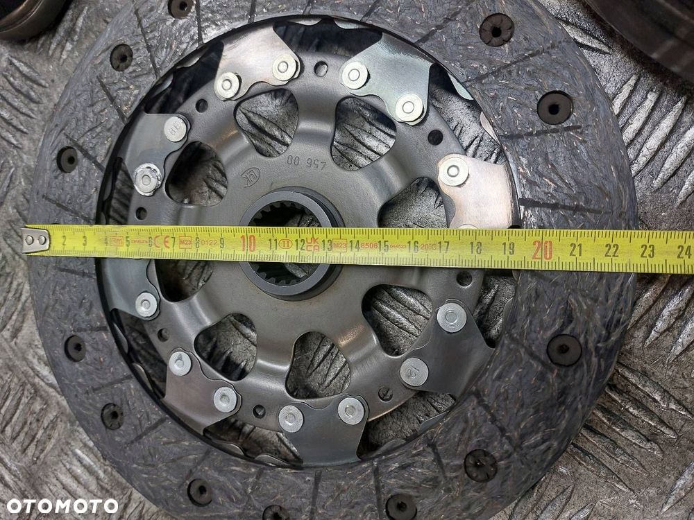KOŁO DWUMASOWE + TARCZA + DOCISK + ŁOŻYSKO OPOROWE BMW E91 2.0 16V 7560876 - 10