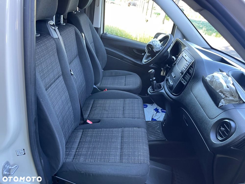 Mercedes-Benz VITO 447 2017 ROK 1.6 Diesel - 14
