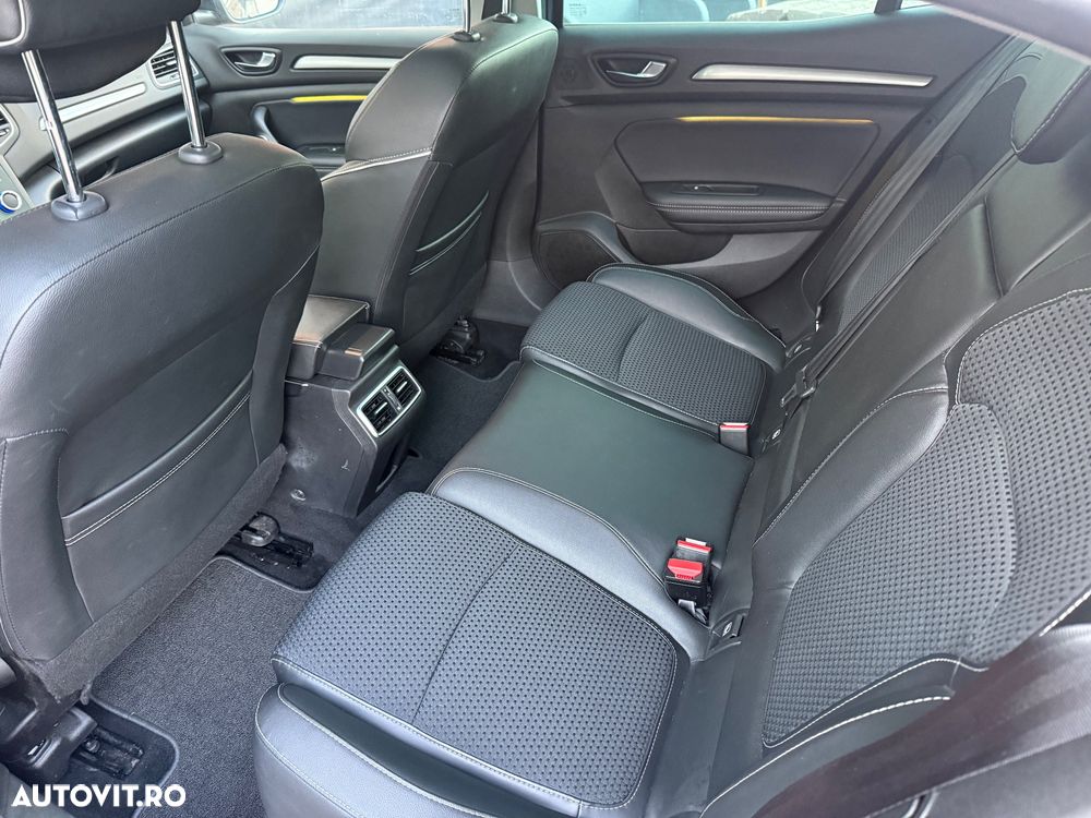 Renault Megane - 8