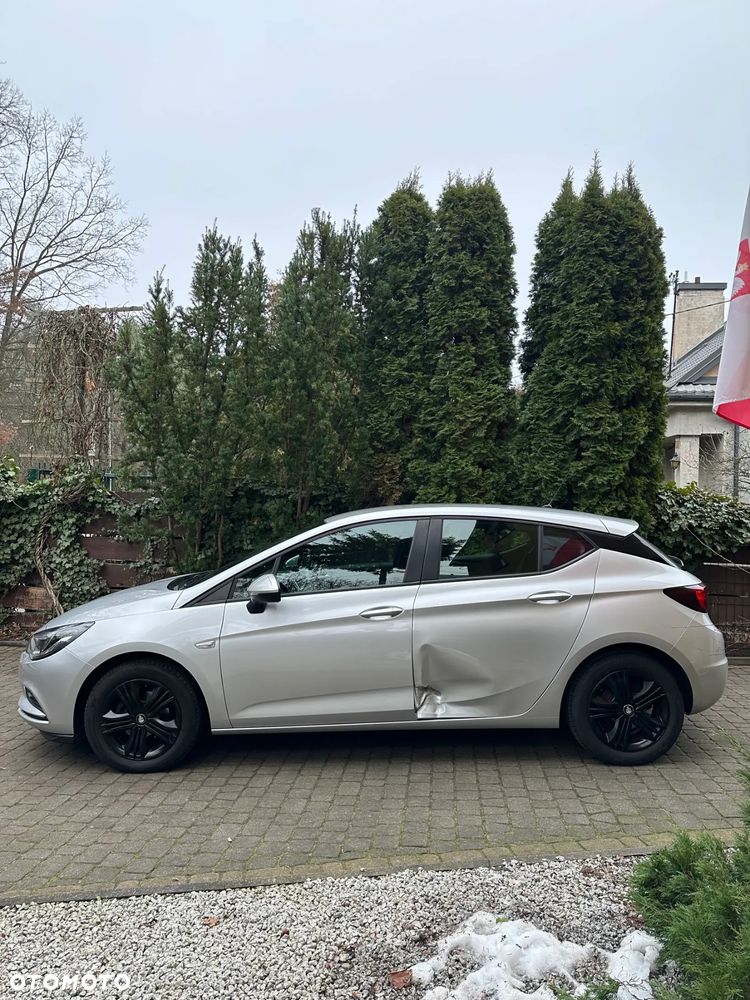 Opel Astra 1.6 CDTI Enjoy - 3